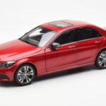 Mercedes C-Class W205 Punainen Metallic Asia Exclusive Norev 1:18