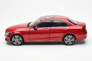 Mercedes C-Class W205 Punainen Metallic Asia Exclusive Norev 1:18 183835 Metalli — kuva 4 / 8