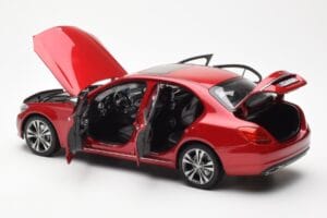 Mercedes C-Class W205 Punainen Metallic Asia Exclusive Norev 1:18 183835 Metalli — kuva 5 / 8