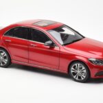 Mercedes C-Class W205 Punainen Metallic Asia Exclusive Norev 1:18 - image 6 of 8
