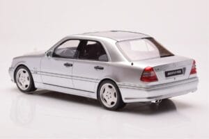 Mercedes C36 AMG W202 Hopea Otto 1:18 OT443 Hartsi — kuva 5 / 6