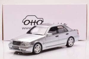 Mercedes C36 AMG W202 Hopea Otto 1:18 OT443 Hartsi — kuva 6 / 6