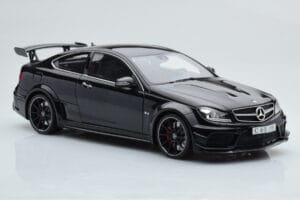 Mercedes C63 AMG W204 Black Series Musta GT Spirit 1:18 ZM019 Hartsi — kuva 4 / 7