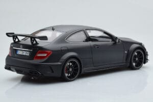 Mercedes C63 AMG W204 Black Series Matta Musta GT Spirit 1:18 GT843 Hartsi — kuva 2 / 6