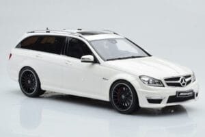 Mercedes C63 AMG S204 T-Model Valkoinen GT Spirit 1:18 GT147 Hartsi — kuva 4 / 8