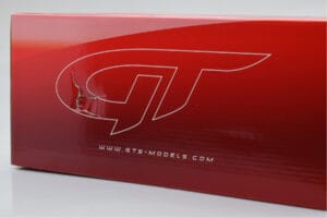 Mercedes C63 AMG S204 T-Model Valkoinen GT Spirit 1:18 GT147 Hartsi — kuva 7 / 8