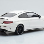 Mercedes C63S AMG C205 Coupe Valkoinen GT Spirit 1:18 - image 2 of 6