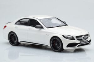 Mercedes C63S AMG W205 Valkoinen GT Spirit 1:18 B66960370 Hartsi — kuva 4 / 6
