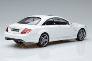 Mercedes CL63 AMG C216 Valkoinen AUTOart 1:18 76167 Metalli — kuva 2 / 6