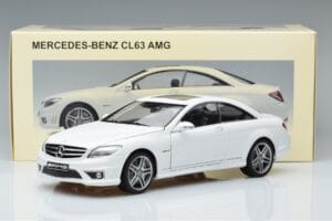 Mercedes CL63 AMG C216 Valkoinen AUTOart 1:18 76167 Metalli — kuva 6 / 6
