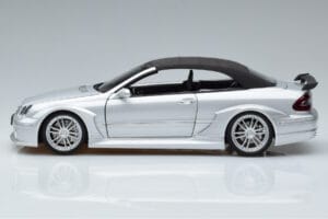 Mercedes CLK DTM AMG W209 Cabriolet Hopea Kyosho 1:18 B66962272 Metalli — kuva 4 / 8
