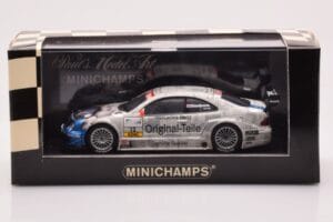Mercedes CLK DTM Team Original Teile #12 P. Dumbreck DTM 2001 Minichamps 1:43 400023112 Metalli — kuva 4 / 4