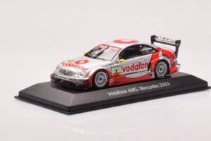 Mercedes CLK-DTM #3 B. Schneider Vodafone DTM 2003 Minichamps 1:43 B66961982 Metalli — kuva 2 / 4