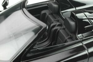 Mercedes CLK GTR Roadster Musta GT Spirit 1:18 GT826 Hartsi — kuva 10 / 10