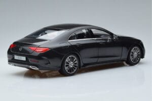 Mercedes CLS Coupe C257 Norev 1:18 B66960546 Metalli — kuva 3 / 7