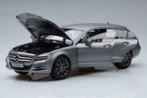 Mercedes CLS Shooting Brake X218 Alanite Harmaa Norev 1:18 B66960117 Metalli — kuva 2 / 7
