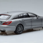 Mercedes CLS Shooting Brake X218 Alanite Harmaa Norev 1:18 - image 3 of 7