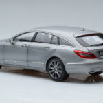 Mercedes CLS Shooting Brake X218 Alanite Harmaa Norev 1:18 - image 6 of 7