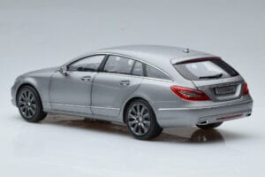 Mercedes CLS Shooting Brake X218 Alanite Harmaa Norev 1:18 B66960117 Metalli — kuva 6 / 7
