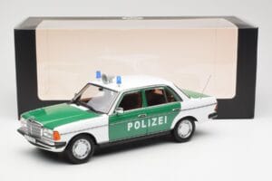 Mercedes E-Class W123 Polizei Norev 1:18 B66040676 Metalli — kuva 8 / 8