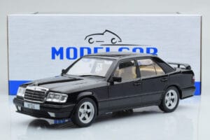 Mercedes E-Class W124 Tuning Musta MCG 1:18 MCG18341 Metalli — kuva 6 / 6