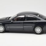 Mercedes E-Class W211 Sininen Metallic Kyosho 1:18 B66962147 - image 4 of 8