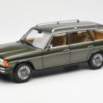Mercedes 230T W123 T-Model Vihreä Metallic Norev 1:18 183730