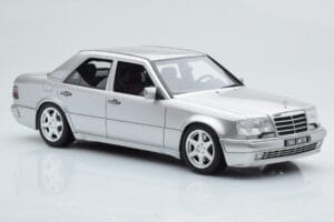 Mercedes E500 W124 Hopea Otto 1:18 OT623 Hartsi — kuva 4 / 6