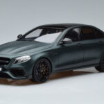 Mercedes E63 AMG Brabus 800 W213 Vihreä GT Spirit 1:18