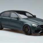 Mercedes E63 AMG Brabus 800 W213 Vihreä GT Spirit 1:18 - image 4 of 6