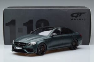 Mercedes E63 AMG Brabus 800 W213 Vihreä GT Spirit 1:18 GT208 Hartsi — kuva 6 / 6
