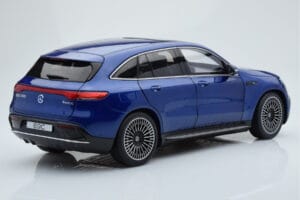 Mercedes EQC 400 Brilliant Sininen NZG 1:18 B66963757 Metalli — kuva 3 / 8