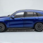Mercedes EQC 400 Brilliant Sininen NZG 1:18 - image 4 of 8