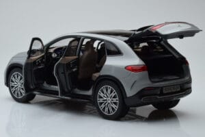 Mercedes EQE SUV X294 AMG Line Alpine Harmaa NZG 1:18 B66960837 Metalli — kuva 5 / 8