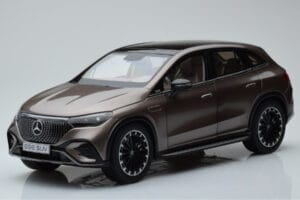 Mercedes EQE SUV X294 AMG Line Velvet Ruskea NZG 1:18 B66960836
