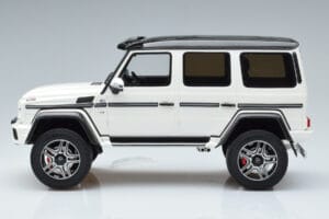 Mercedes G500 4x4 W463 GT Spirit 1:18 GT142 Hartsi — kuva 3 / 6