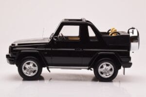 Mercedes G500 W463 Avoauto Obsidian Musta Otto 1:18 OT1040 Hartsi — kuva 3 / 6