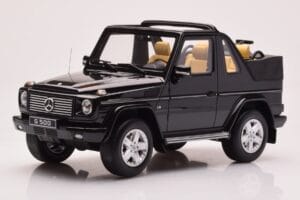 Mercedes G500 W463 Avoauto Obsidian Musta Otto 1:18 OT1040