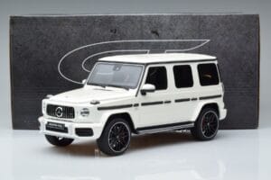 Mercedes AMG G63 W463 Valkoinen GT Spirit 1:18 KJ038 Metalli — kuva 6 / 6