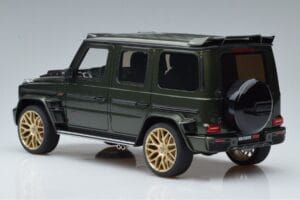 Mercedes G63 Brabus 700 Widestar W463 Vihreä GT Spirit 1:18 GT274 Hartsi — kuva 5 / 6