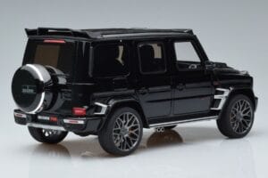 Mercedes G63 Brabus 700 Widestar W463 Helmiäismusta GT Spirit 1:18 KJ040 Hartsi — kuva 2 / 6