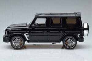 Mercedes G63 Brabus 700 Widestar W463 Helmiäismusta GT Spirit 1:18 KJ040 Hartsi — kuva 3 / 6