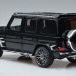 Mercedes G63 Brabus 700 Widestar W463 Helmiäismusta GT Spirit 1:18 KJ040 Hartsi - image 5 of 6
