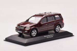 Mercedes GL X164 Karneoli Punainen Minichamps 1:43 B66962226 Metalli — kuva 2 / 4
