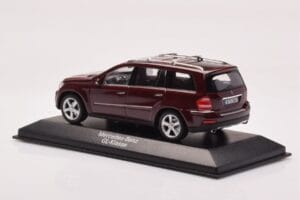Mercedes GL X164 Karneoli Punainen Minichamps 1:43 B66962226 Metalli — kuva 3 / 4