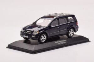 Mercedes GL X164 Tanzanite Sininen Minichamps 1:43 B66962228 Metalli — kuva 2 / 4