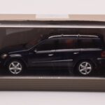 Mercedes GL X164 Tanzanite Sininen Minichamps 1:43 - image 4 of 4