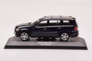 Mercedes GL X164 Tanzanite Sininen Minichamps 1:43