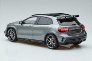 Mercedes AMG GLA 45 X156 Jälleenmyyjä Versio GT Spirit 1:18 B66960467 Hartsi — kuva 5 / 6