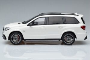 Mercedes AMG GLS63 X166 Valkoinen GT Spirit 1:18 B66965709 Hartsi — kuva 3 / 6